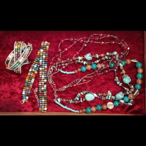 Vintage Jewelry - JEWELRY BUNDLE of 3 Necklaces & 1 Matching Bracelet - some semi-precious